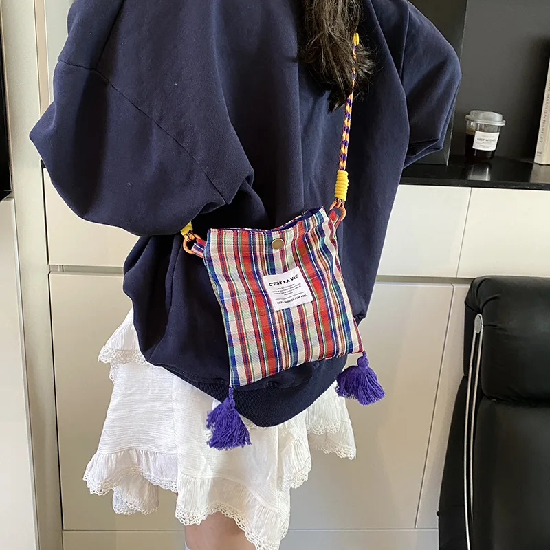 

YIFAN Fashion Small Bag Premium Nylon Designer Women Shoulder Bags Casual Cloth Crossboody Bag Cute Small Phone Purses