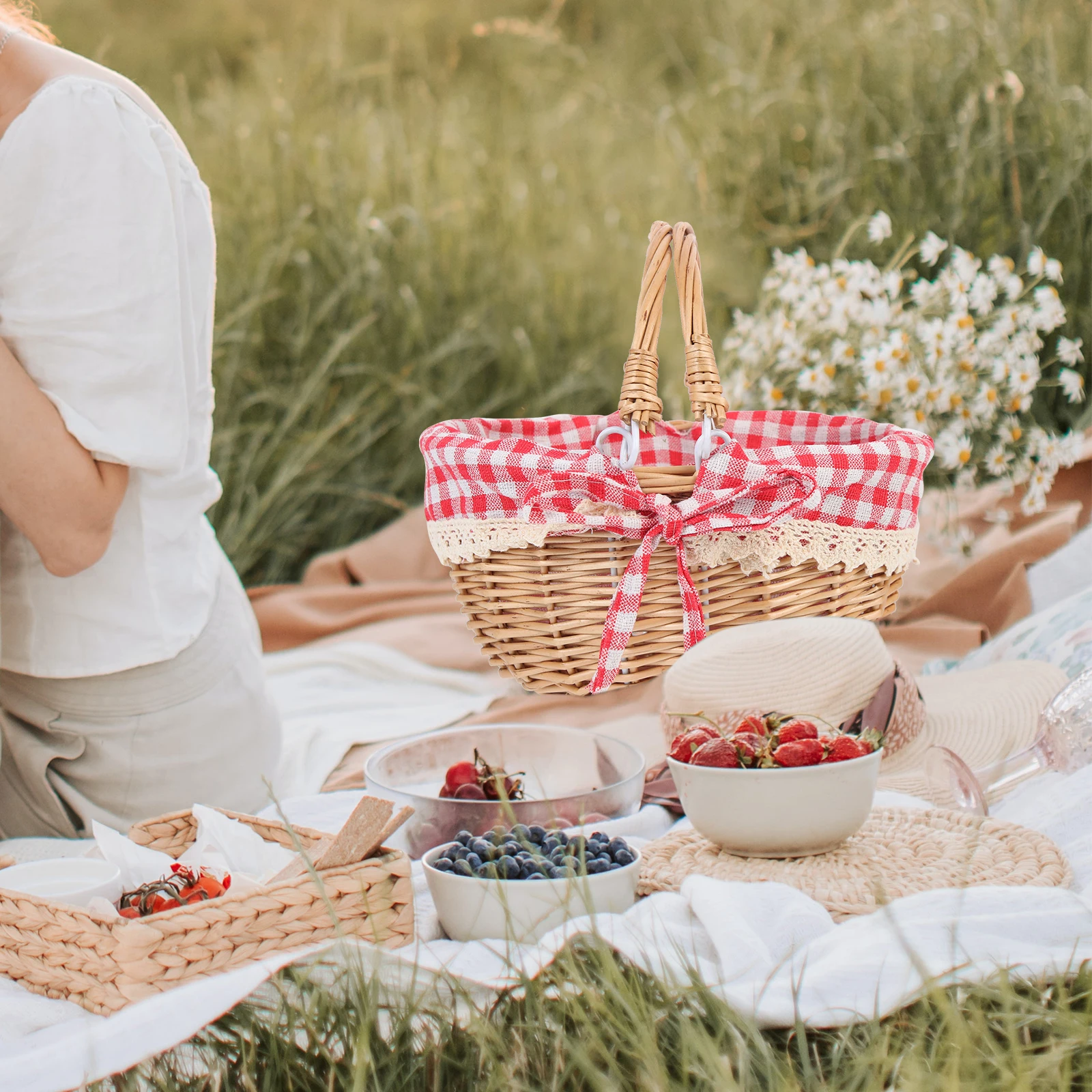 

Rattan Woven Basket Large Capacity Food Storage Picnic Camping Portable Handmade Baskets Home Decor Storage Container