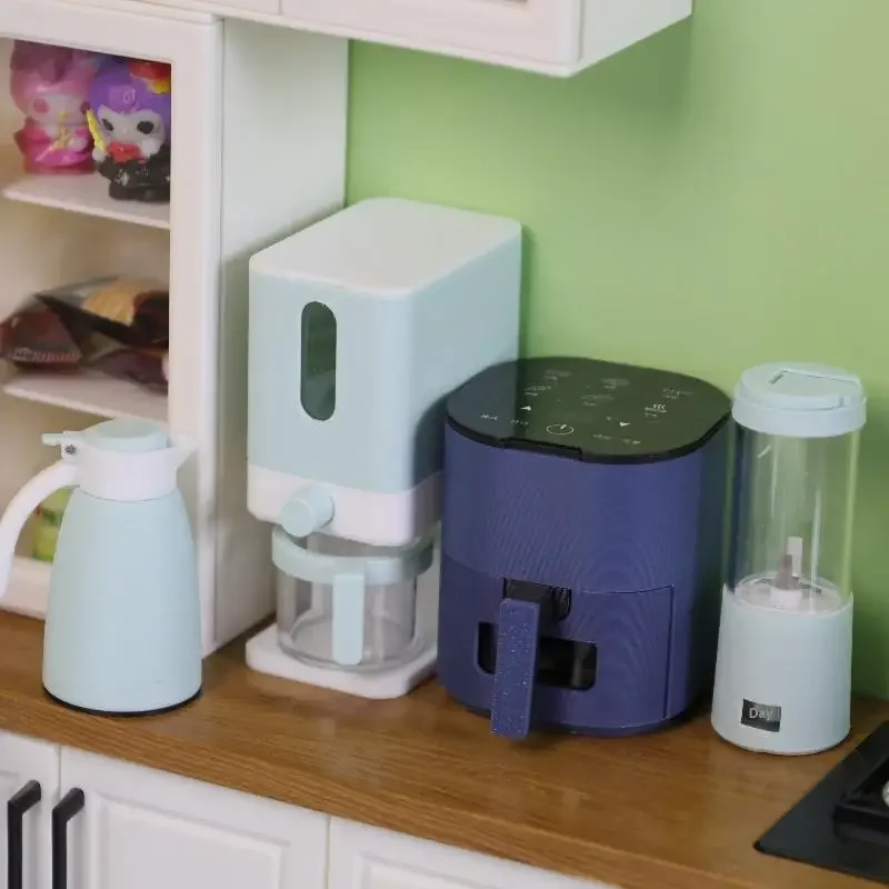 1 Stuks Pop Scène Ornament Accessoires Miniatuur Poppenhuis Lucht Friteuse Simulatie Warm Water Fles Rijst Emmer Juicer Apparaat