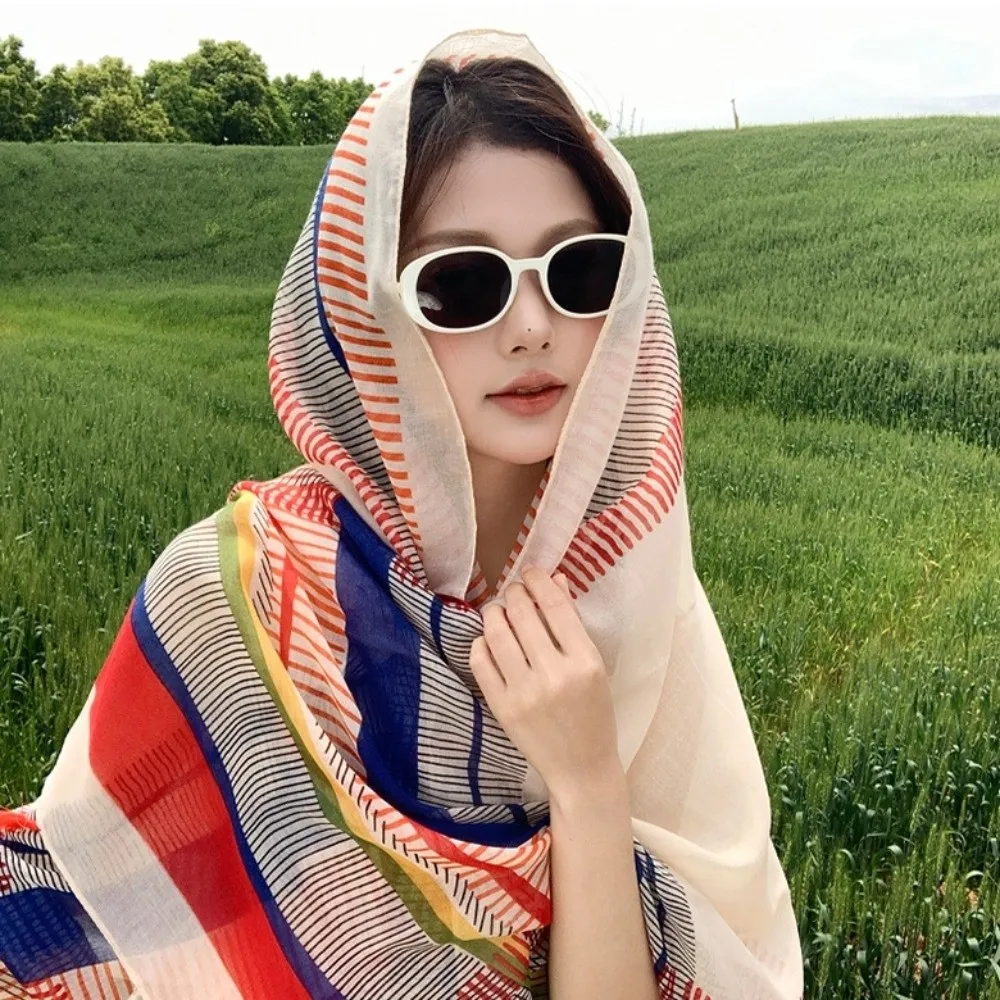 

Elegant Knot Button Sunscreen Scarf Shawl Paisley Tassels Cardigan Cape Flower Large National Style Cloak Beachside