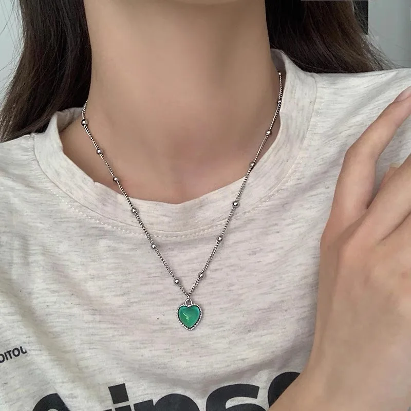 Emotional empfindliche Verfärbung Liebesanhänger Halskette Edelstahl Perlenkette Geschenk Schmuck Neue Mode – Detail 2