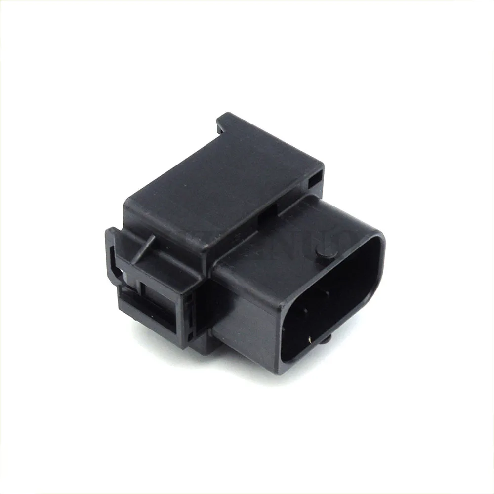 18 Way  1897686-2   Female Audio Socket Tweeter Plug Auto Automotive Instrument Station Connector
