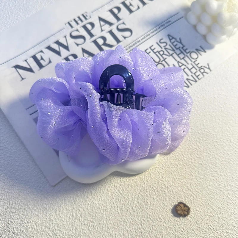 Schwarz-weiße Seersucker-Haarklammer für Damen, elegante Haarklammer für den Alltag, Haarklammer im Haifisch-Design, modische Haarspange für Mädchen, Haar-Accessoires – Detail 8