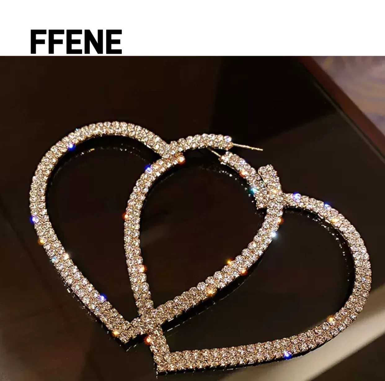 

European and American style, exaggerated luxury, high-end feeling, heart-shaped earrings, fashionable temperament, simple