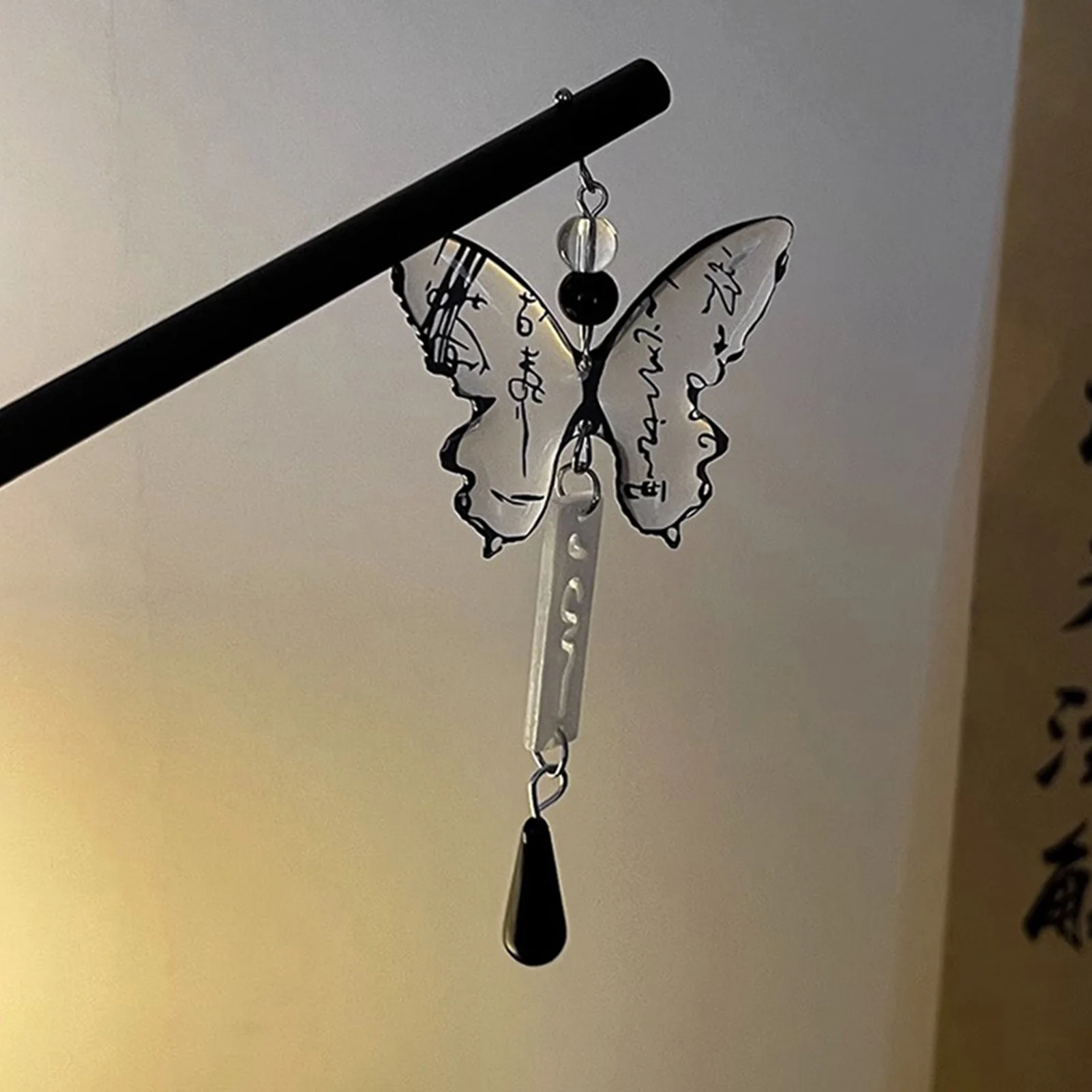 

New Chinese Style Butterfly Hair Sticks Forks Wooden Hairpins Side Clips Elegant Butterfly Headpieces Women Hair Accessories
