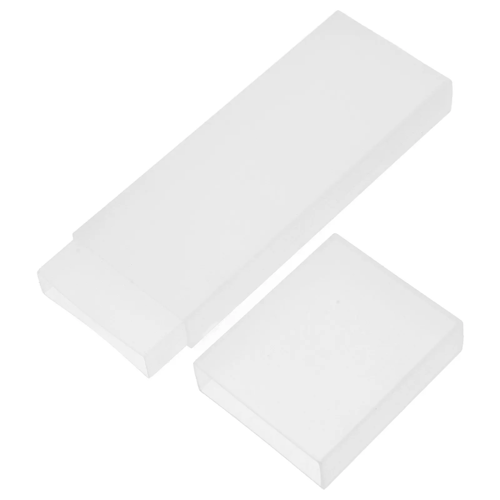 Tongue Scraper Packaging Box Compact Reusable Plastic Tongue Cleaner Carrier Sleek White Design Easy to Carry Hygienic Travel