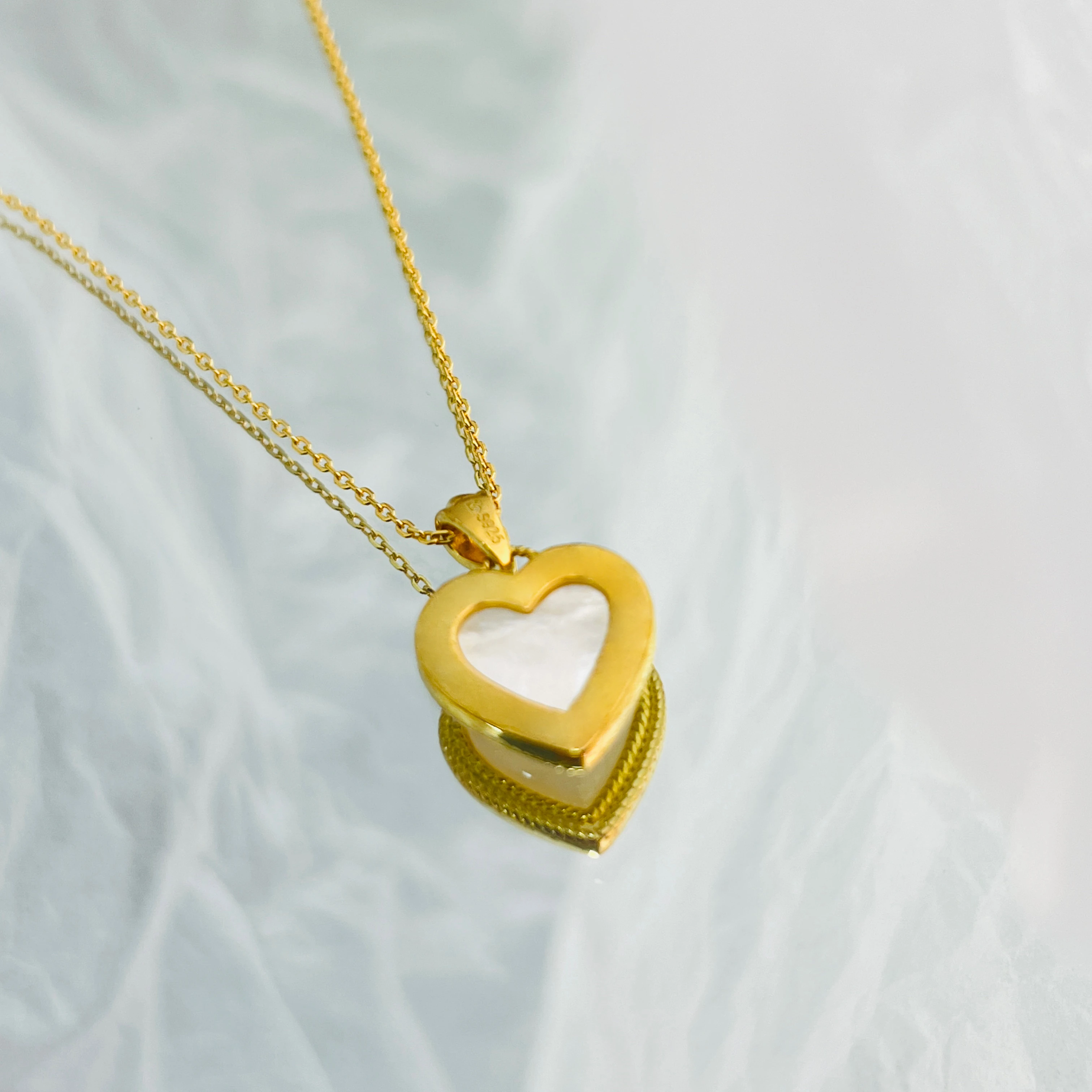 S925 silver niche love fritillary necklace female cold wind temperament heart shell clavicle chain senior feeling