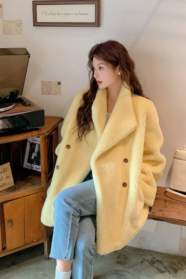 

Зимняя корейская версия 2025 года, костюм из 100% шерсти ягненка, шуба с воротником, женская шуба для стрижки овец