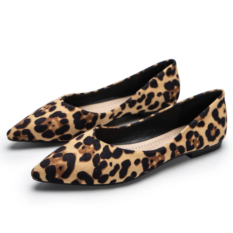 Pointed Flat Shoes Women Leopard Sexy Fashion Flats Casual Slip on Loafers Shallow Mouth Size 35-42 Nice Quality Zapatos Mujer