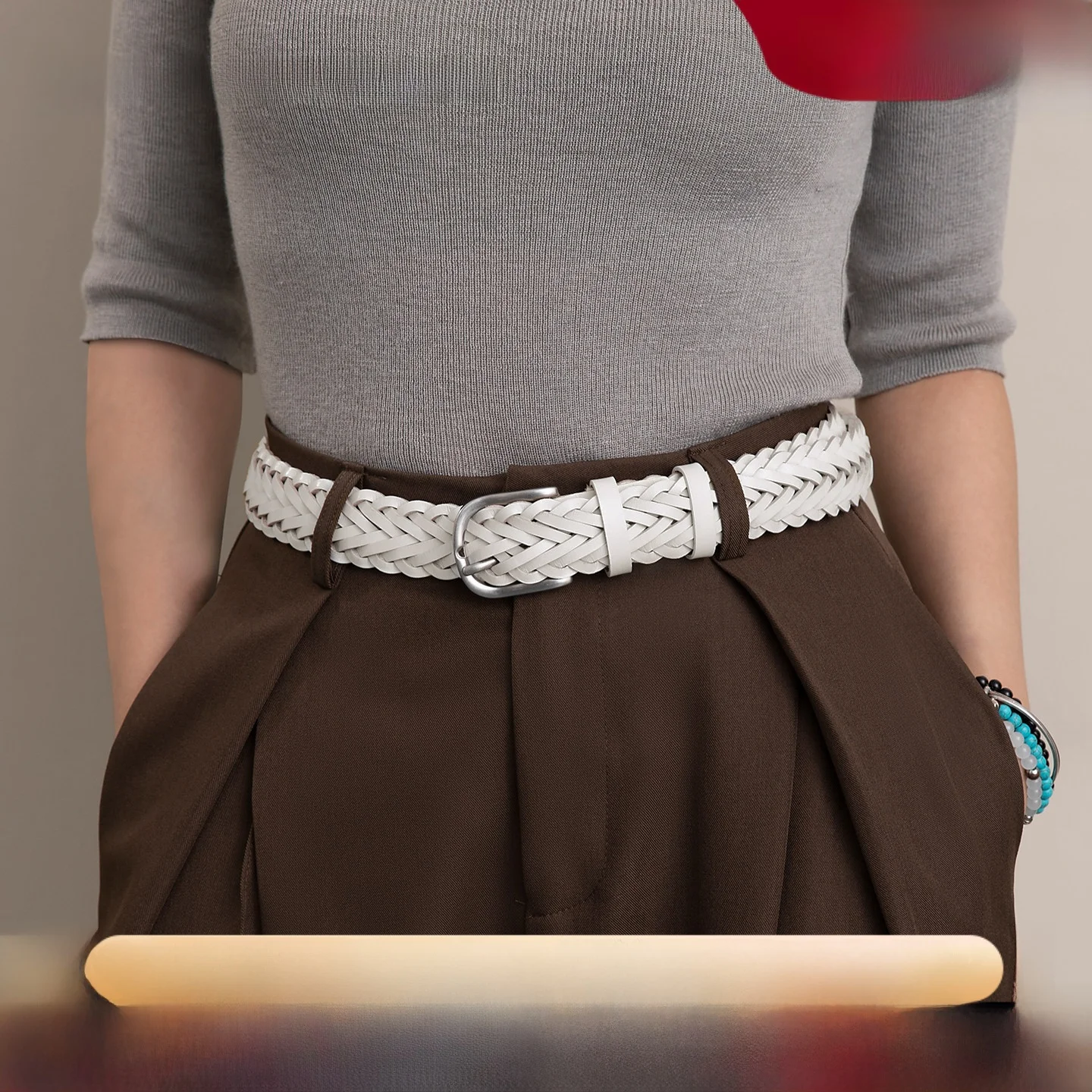 cinturon-de-cuero-casual-para-mujer-clench-kiss-cinturon-tejido-blanco-hecho-a-mano-estilo-juvenil-moderno-hebilla-de-aleacion-resistente-al-agua