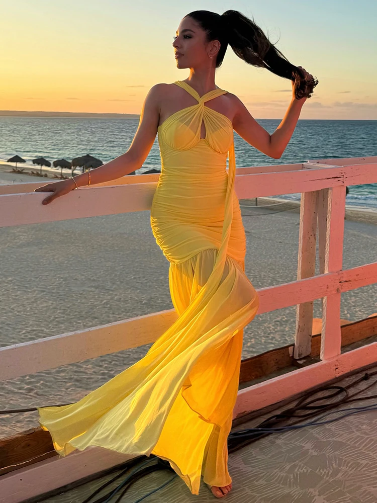

Birthday Party Yellow Halter Neck Tie Closure Ruched Long Dress Mesh Key Hole High Slit Pleated Celebrity Cocktail Dress