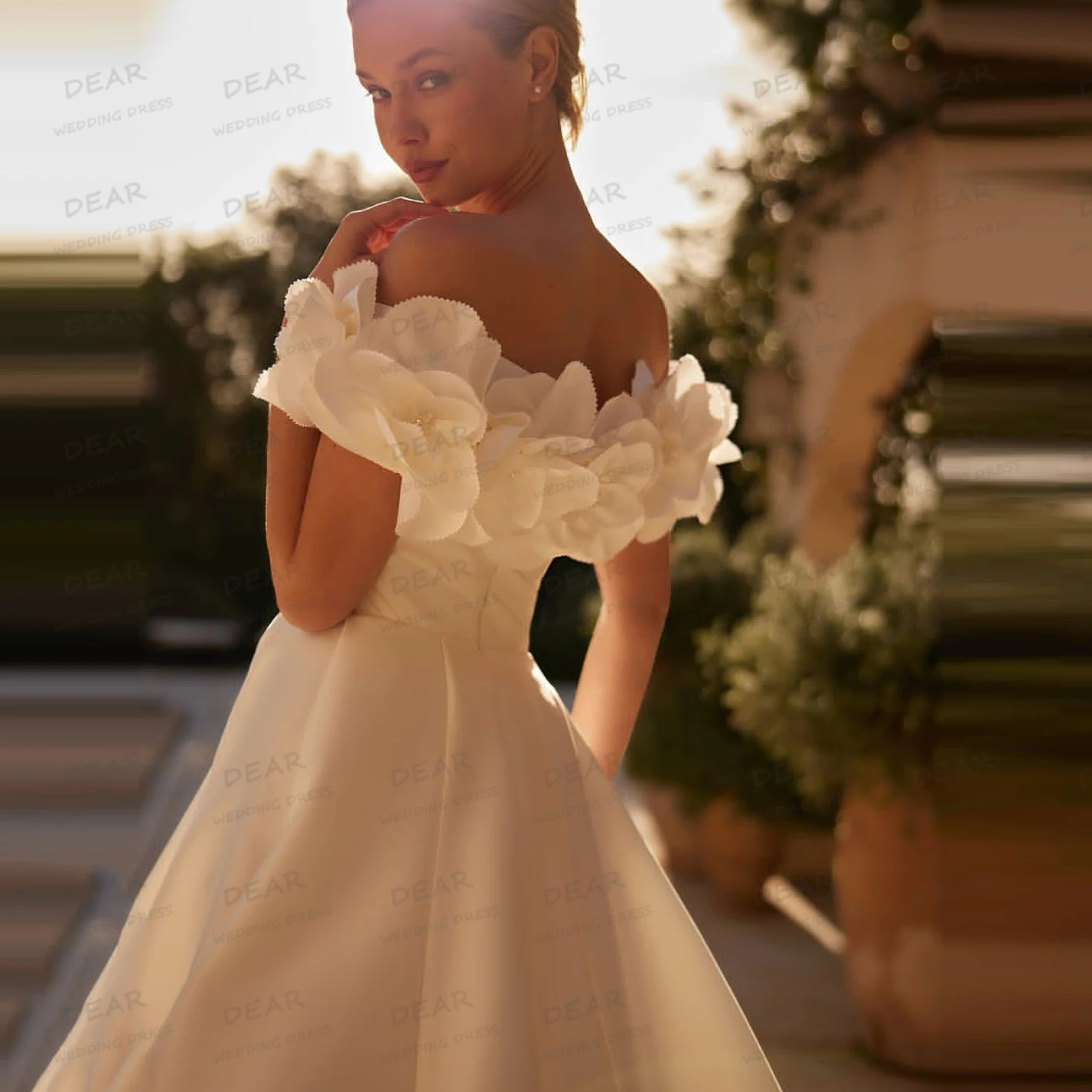 Elegant Wedding Dresses Women's A Line Off Shoulder 3-D Flowers Princess Backless Satin Bride Gowns Vestidos De Novia Customized