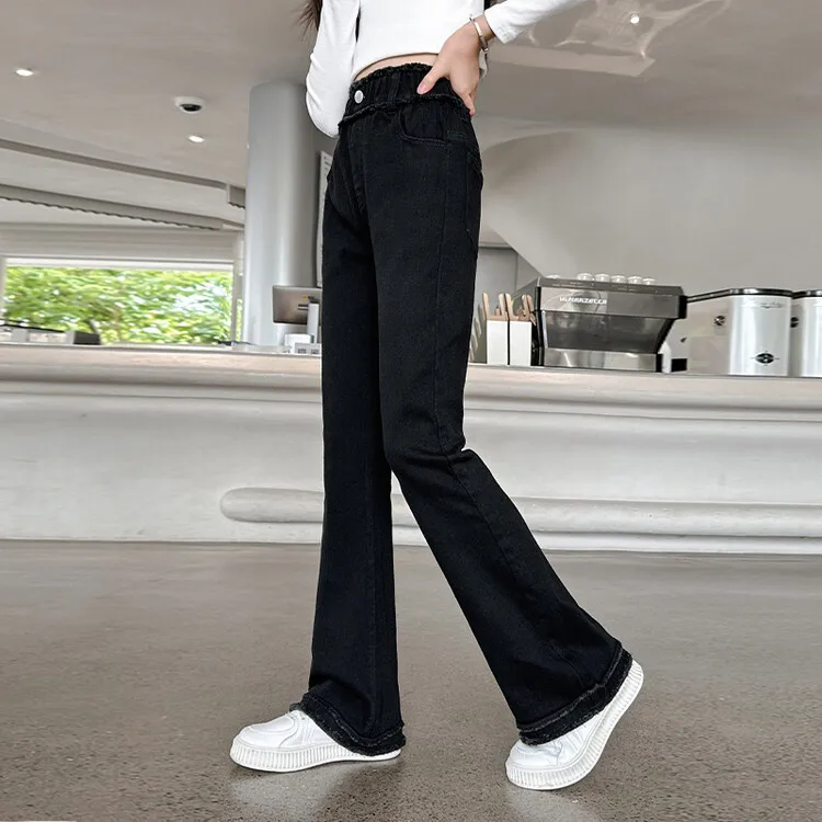 2024 new version mid size children's fashionable slim fit elastic trumpet jeans Girls' denim bell bottoms autumn collection