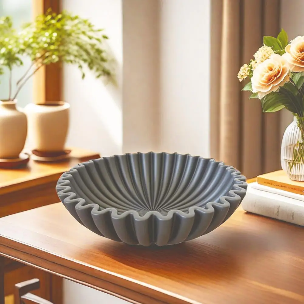 Handcrafted ชามเรซิ่น Elegant Black Ruffle ชามตกแต่งสําหรับห้องโมเดิร์น Home Office เรซิ่น Fluted Centerpiece สําหรับกาแฟ
