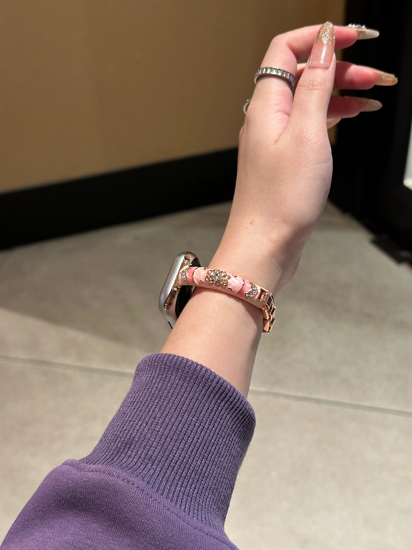 

Niche Premium Light Luxury Bangle Watch StrapFashionable watch strap compatible with iWatch 38mm, 40mm, 41mm, 42mm, 44mm, 45mm,