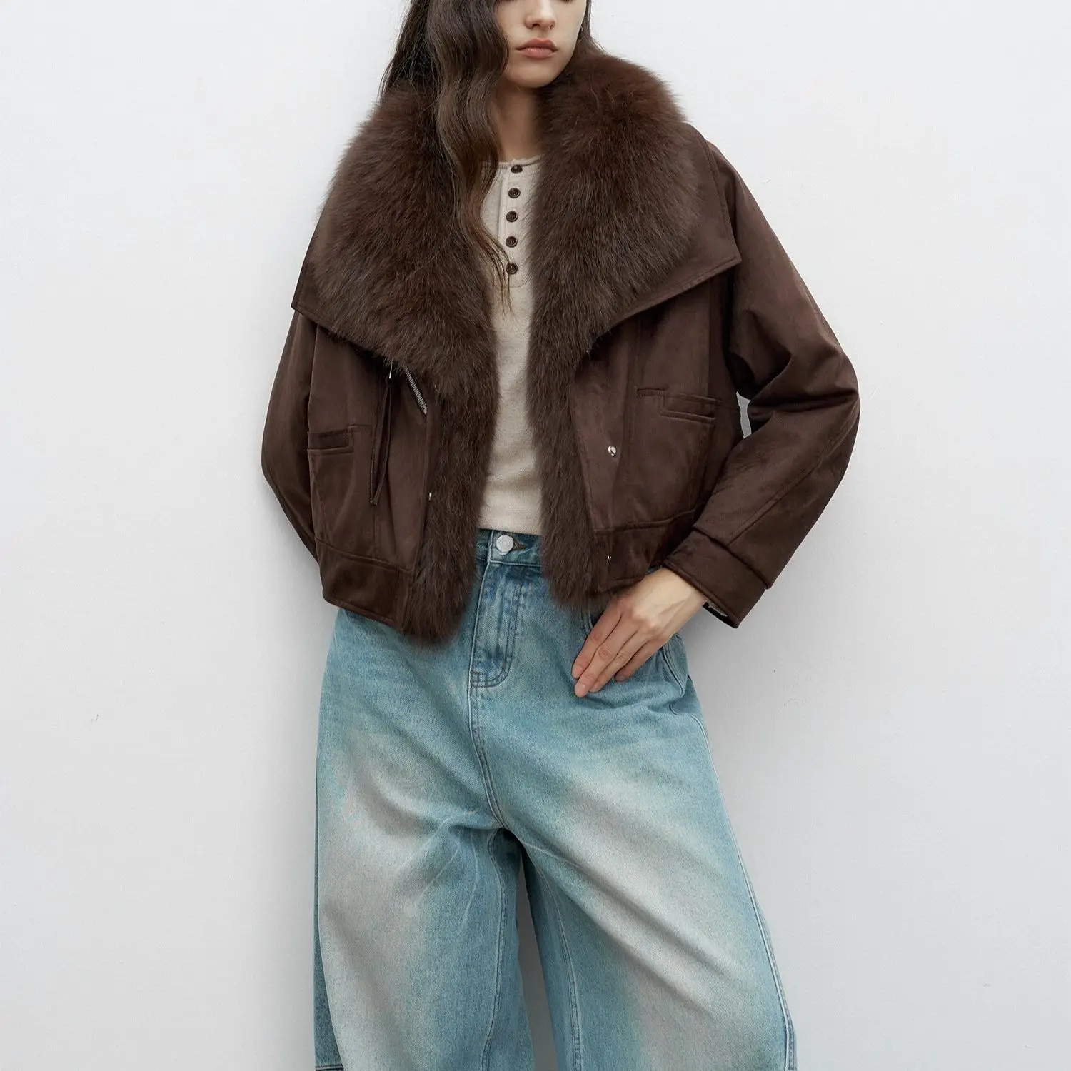 سترة نسائية شتوية جديدة لعام 2025 من الفرو المزيف سترة قصيرة من الفرو المتكامل #5