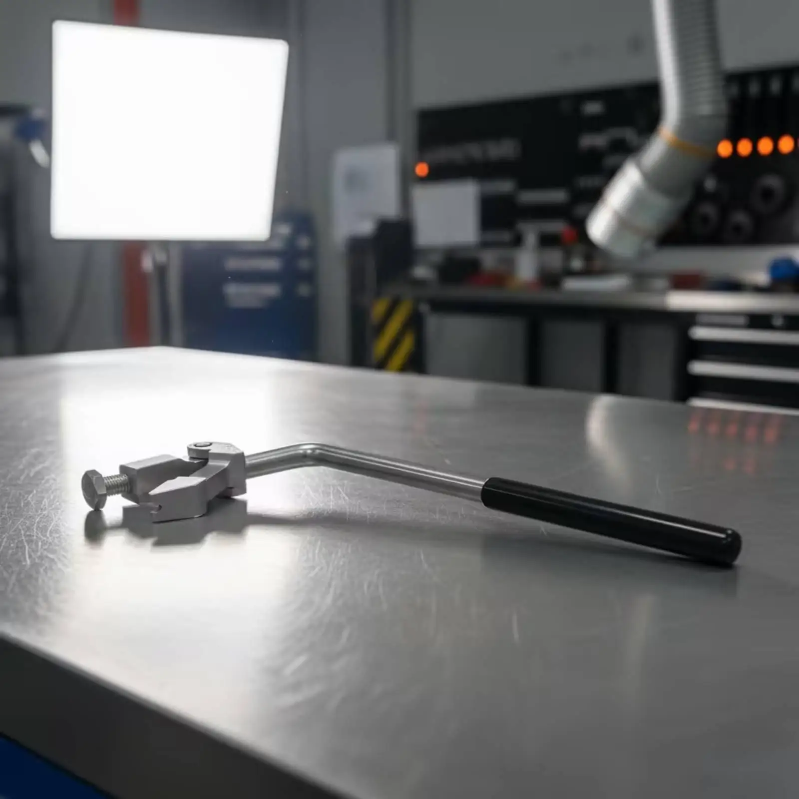 Brake Booster Removal Tool Adjustable for Workshops, Mechanics