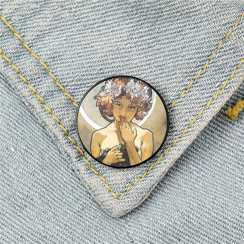 HD Byzantine Heads Mucha Pin Custom Funny Brooches Shirt Lapel Bag Cute Badge Cartoon Cute Jewelry Gift for Lover Girl Friends