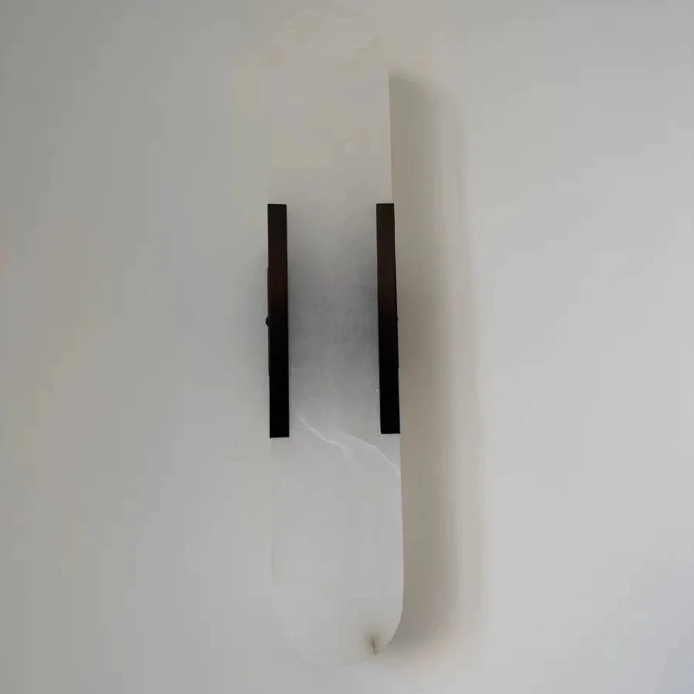 Lampada da parete in marmo naturale di lusso leggero Soggiorno TV Sfondo Lampada da parete Lampada da parete creativa per camera da letto dell'hotel Lampada da parete interamente in rame