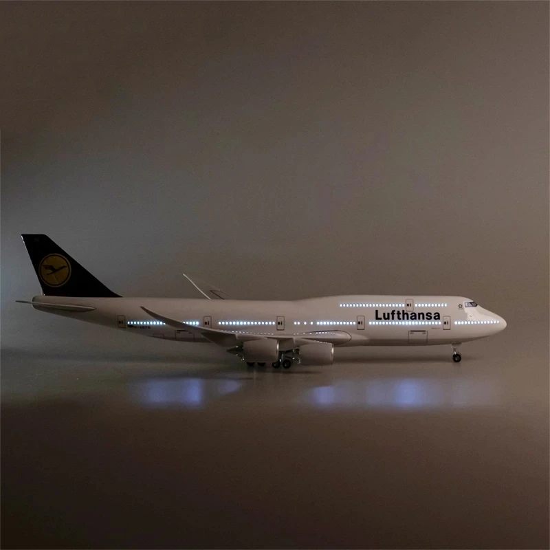 New 47cm 1:160 Scale Diecast Resin Plane Lufthansa Airways B747 Model Airplane Collection with LED Light Display Gifts Fans