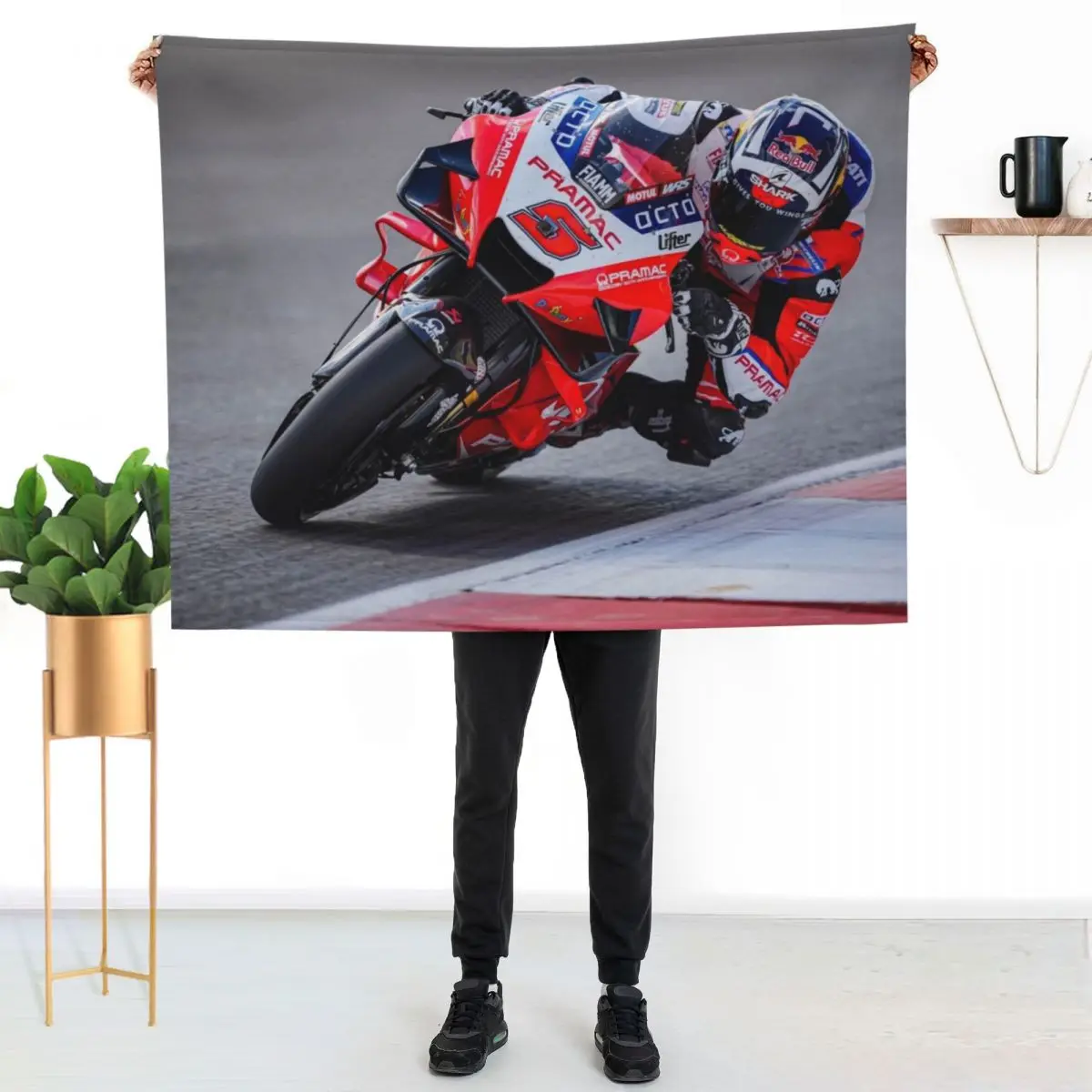 

Johann Zarco Throw Blanket All Season Lightweight Soft Blanket for Bed