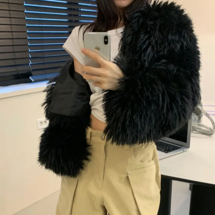 Cappotto di pelliccia da donna chic coreano Sle Calore Dolce pelliccia Faionable Parte superiore del corpo Inverno Nuovo arrivo Alta qualità Ele