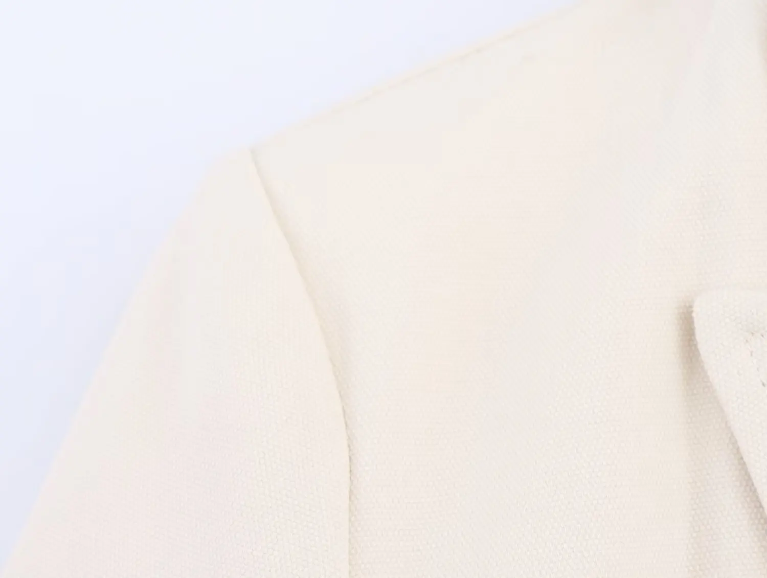 ملابس نسائية جديدة لعام 2025 على الطراز الأوروبي والأمريكي سترة فضفاضة بأكمام طويلة وطية صدر مزدوجة الصدر