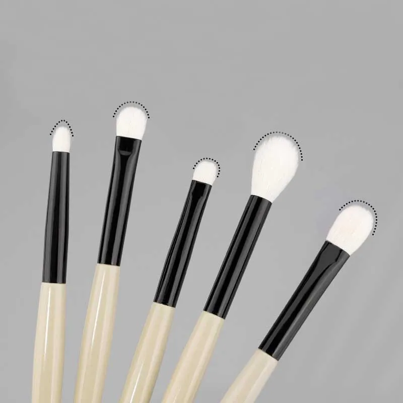 Karsyngirl 5Pcs/set Natural Goat Hair Eye Shadow Makeup Brush Foundation Contour Shadow Soft Hair Mixed Smudge Beauty Tool