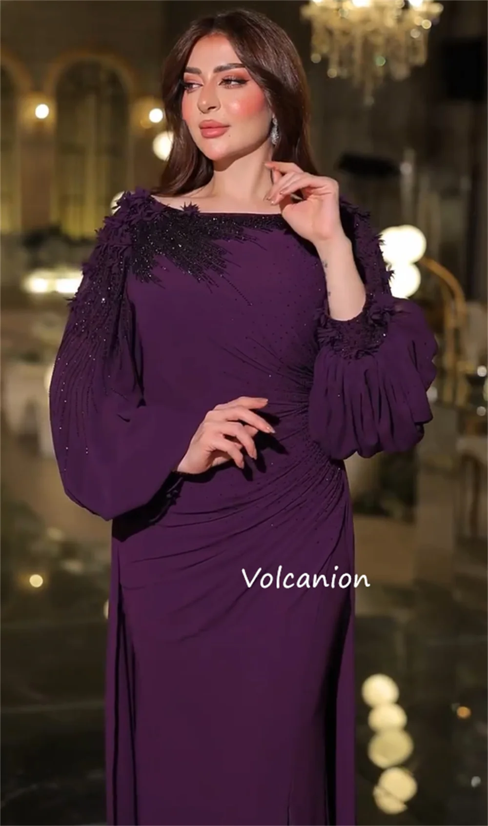 تخصيص أنيقة الشيفون مطرزة الطية العمود فساتين متوسطة الطول مناسبة مخصصة الموضة الحديثة نمط جودة عالية