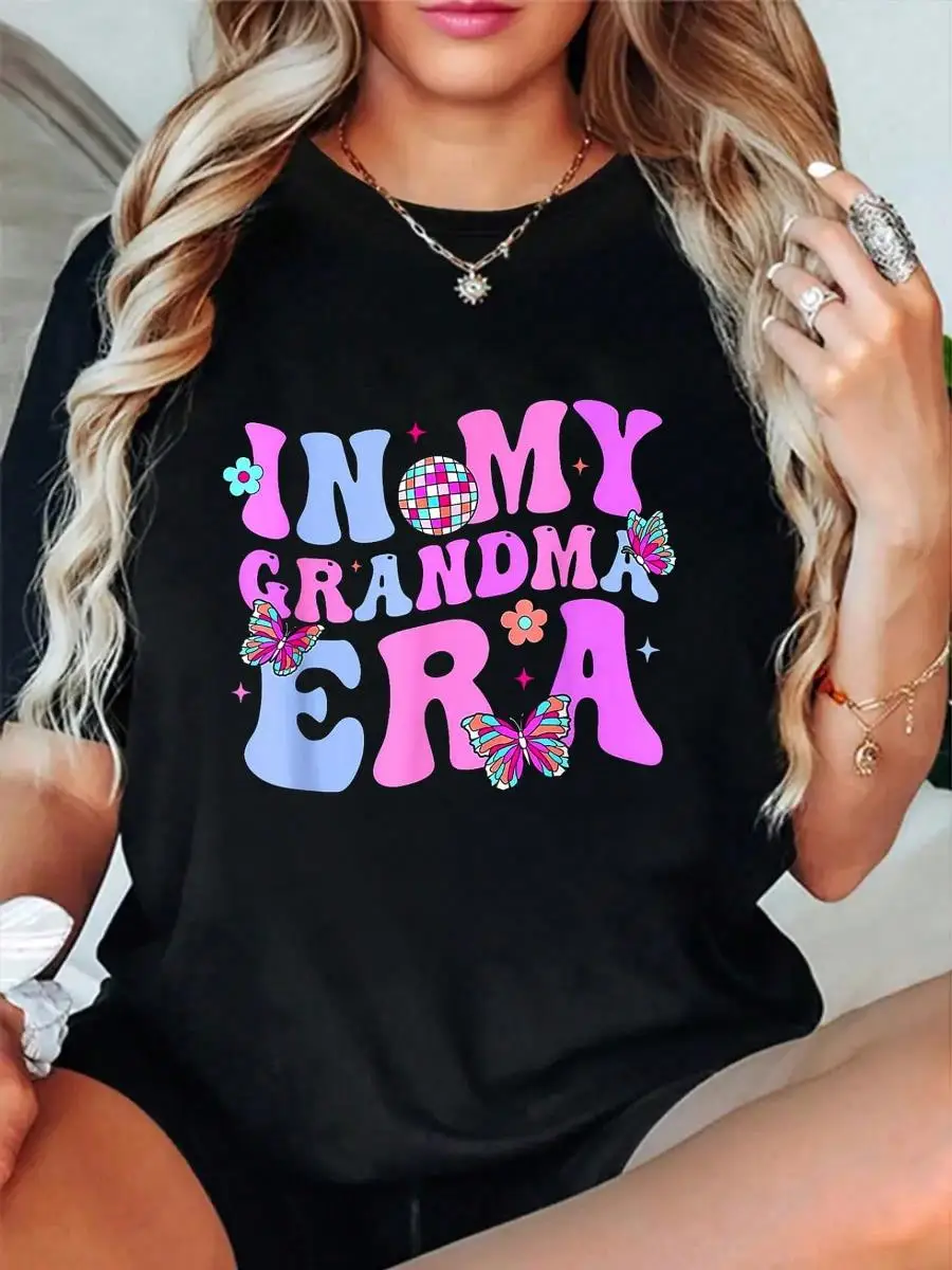 In My Grandma Era Retro Groovy Mothers Day Best Grandma Ever T-Shirt