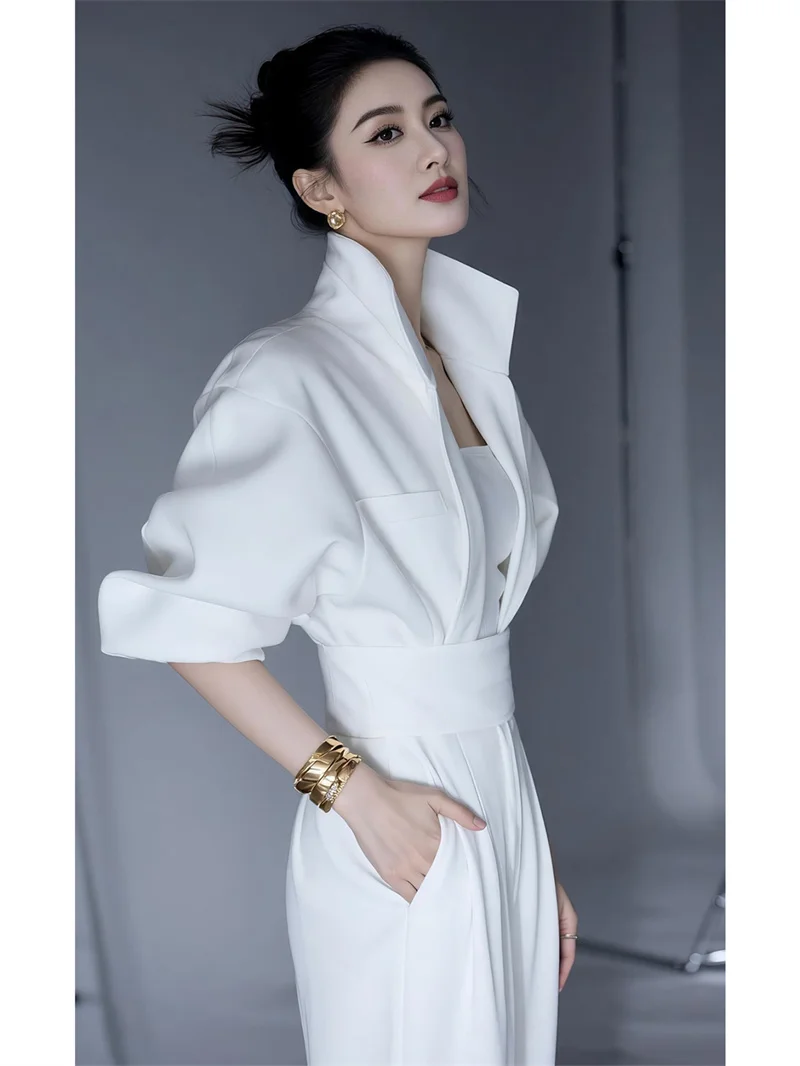 Elegant, Tasteful, Exquisite, Light Luxury, High-end, Important Occasions, Stunning One-piece White Workwear Set, Winter Pants