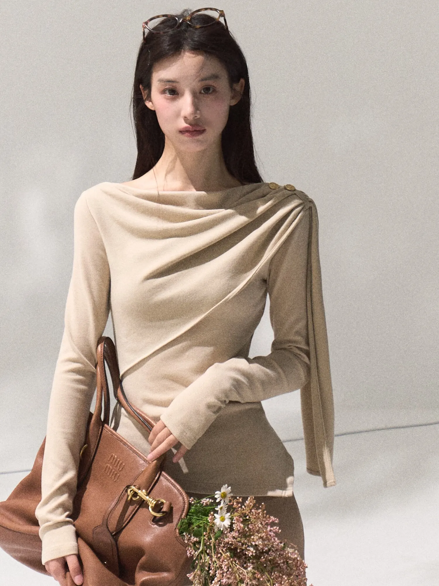 High-quality, Hot Selling Wholesale Wrap Around Flutter Neckline Long Sleeved Knitted Shirt Base Shirt Women Fitted Waist Top
