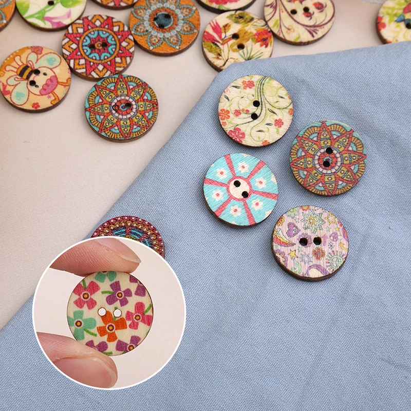 MIUSIE 300/500PCS Round Retro Flower Series bottoni in legno per abbigliamento bottoni per cucire fai da te Scrapbooking Decor accessori artigianali