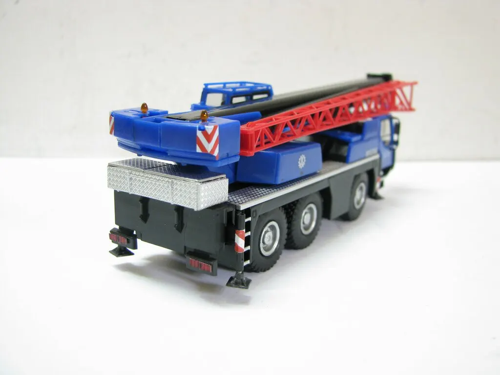 Herpa 1:87 Scale LIEBHERR LTM 1045/1 German Federal Technical Rescue Agency Crane Model Plastics Car Model