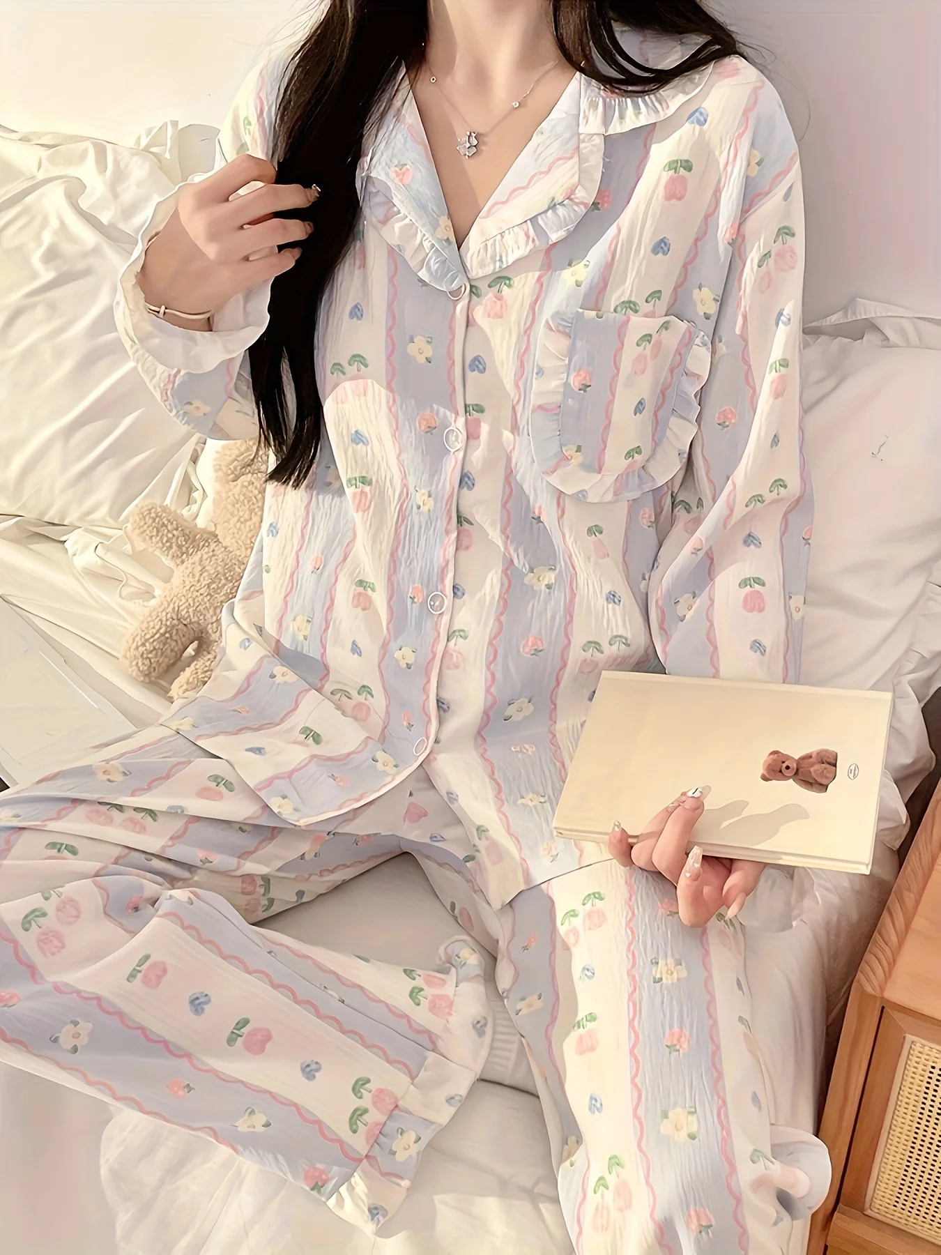 New Women's Autumn/Winter Pajama Set - Long-Sleeve Floral and Striped Pajamas with Ruffle Design, Adorable Girly Loungewear Set。
