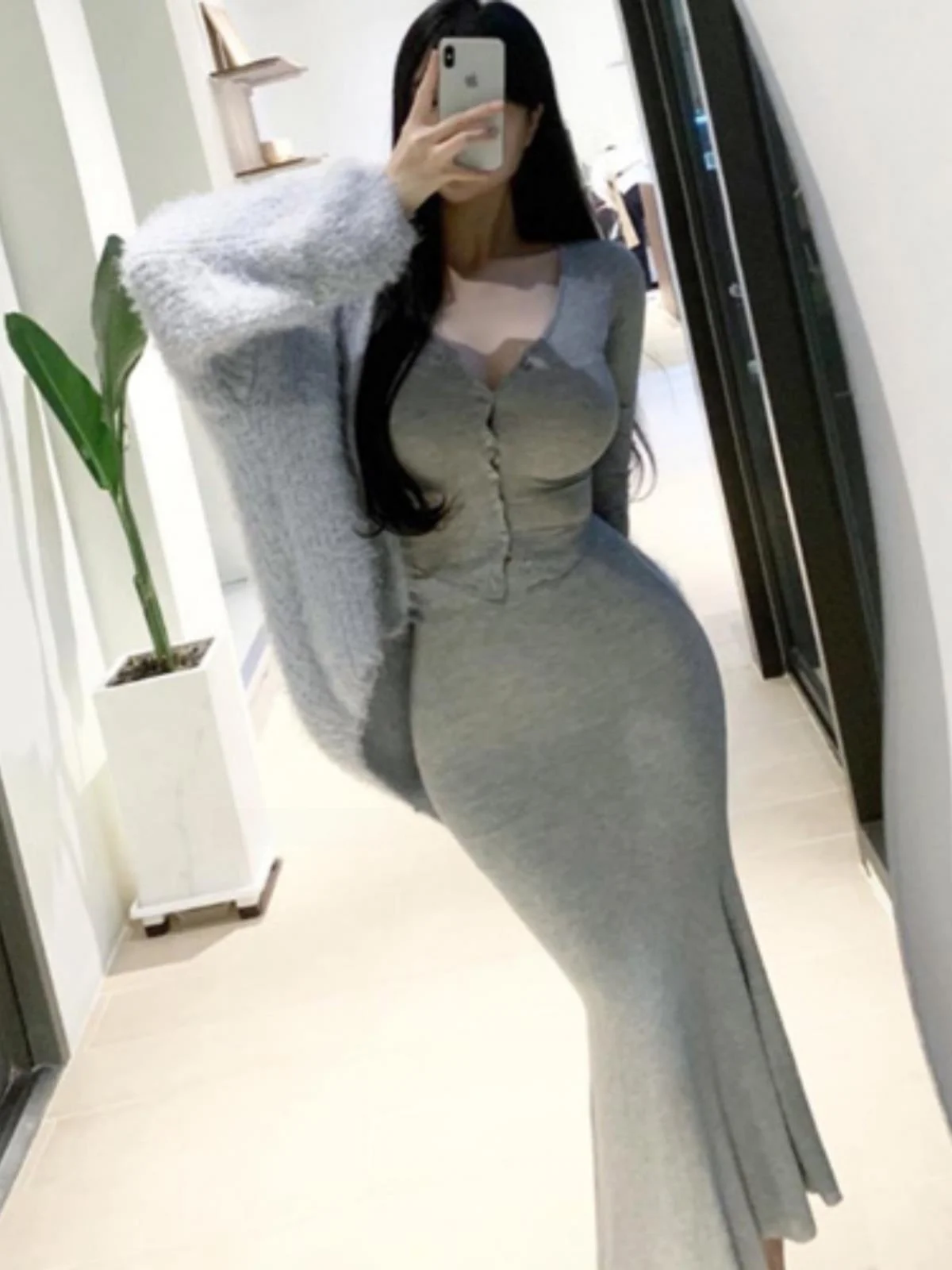 Women\'s Long Sleeve T-Shirt And Fish Tail Skirt Set GT013 51STUDIO Show Chest Open Cardigan Long Style Fashion Ensemble