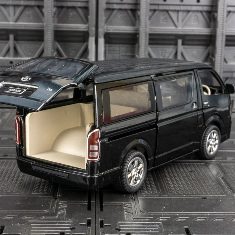 1:32 Toyota Business Car Alloy Car Model Portas e tampa do motor, porta-malas pode abrir tem funções simuladas de som e iluminação
