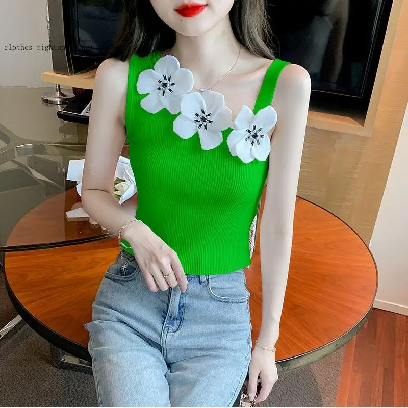 Summer Irregular Flower Knitted Vest for Women with A Sense of Design for The Interior and Short Straps