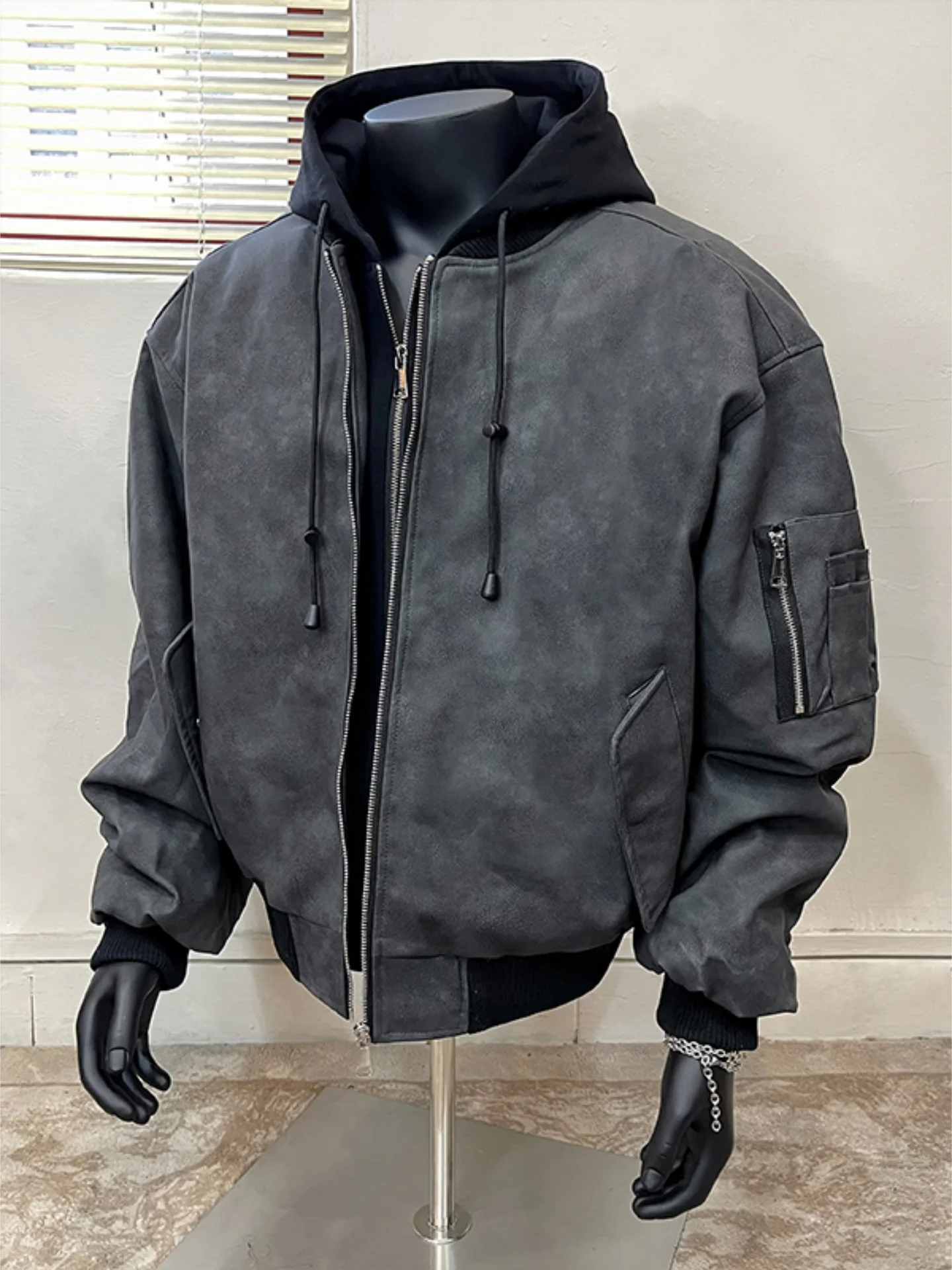 

Ретро-куртка из американской окрашенной кожи для мужчин, зимняя, теплая, с капюшоном, хлопковая, мотоциклетная, свободного кроя, модная, молодежная