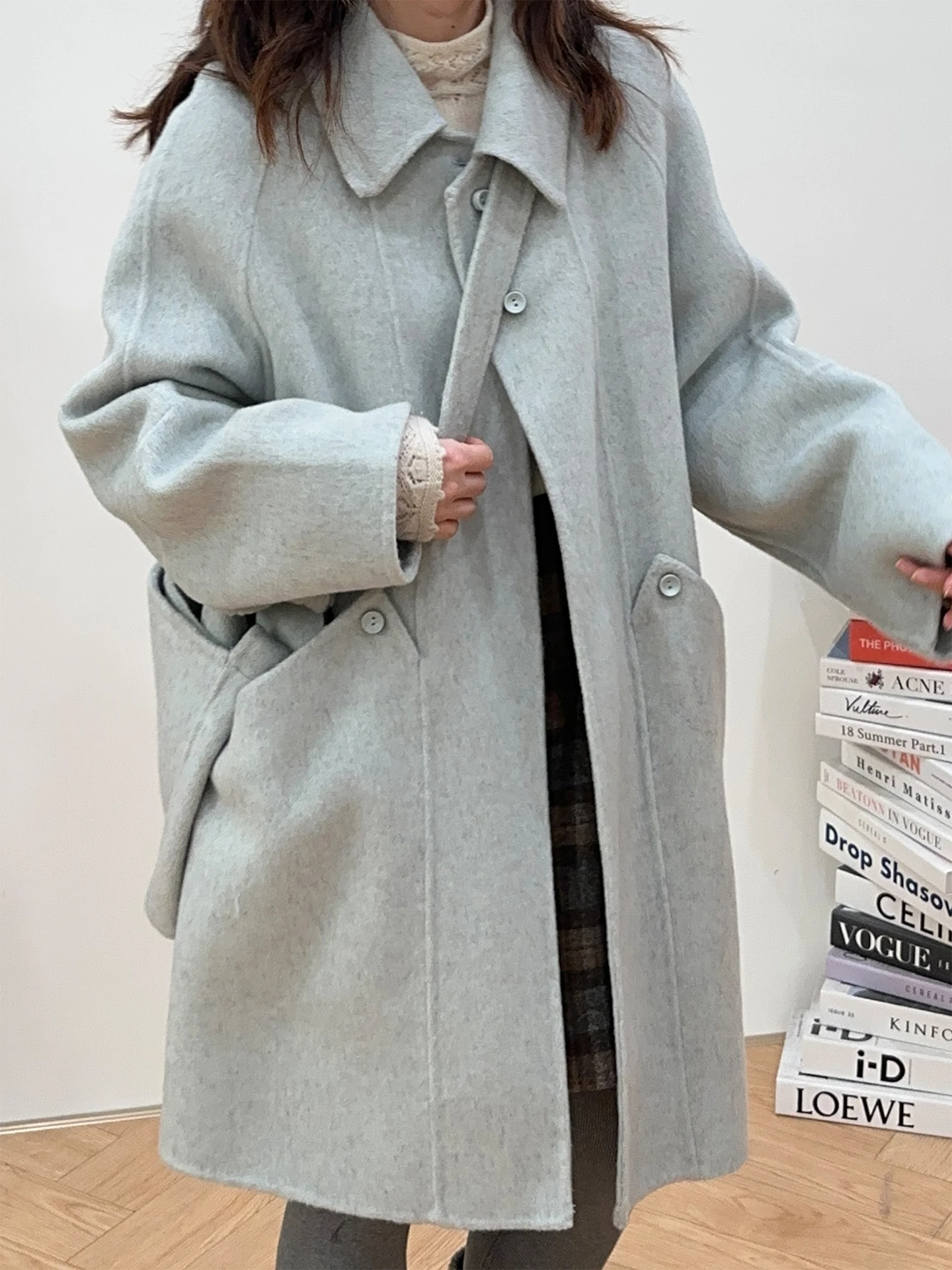 

Elegant Double-Faced Wool Coat Loose Fit Turn-down Collar Bucket Bag Three-button Design Korean Style Warm Outerwear for Women