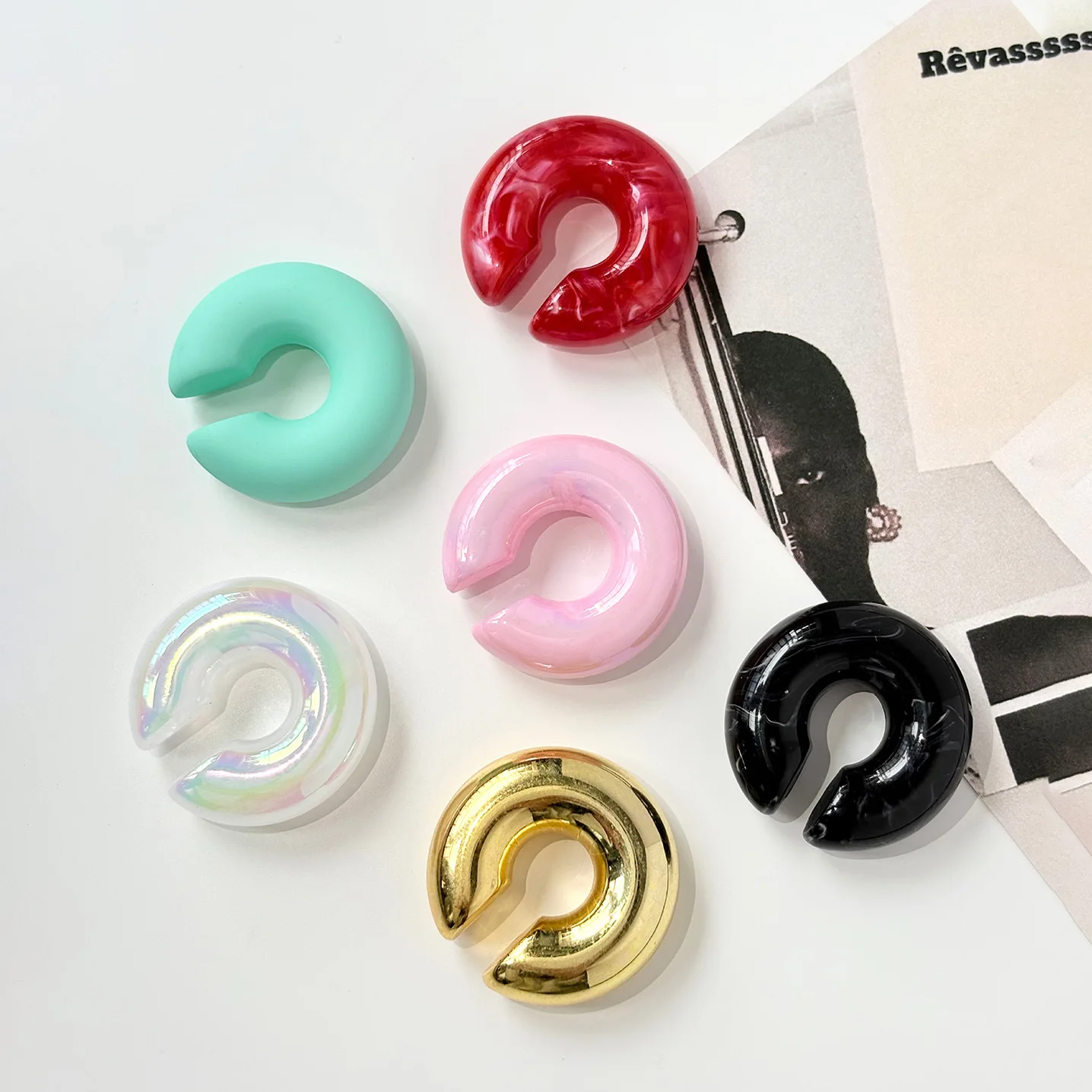 Iridescent Ice Clear C Shaped Twist Clip Earrings Unique Spring Summer Jelly Pastel Color Jewelry Accessories