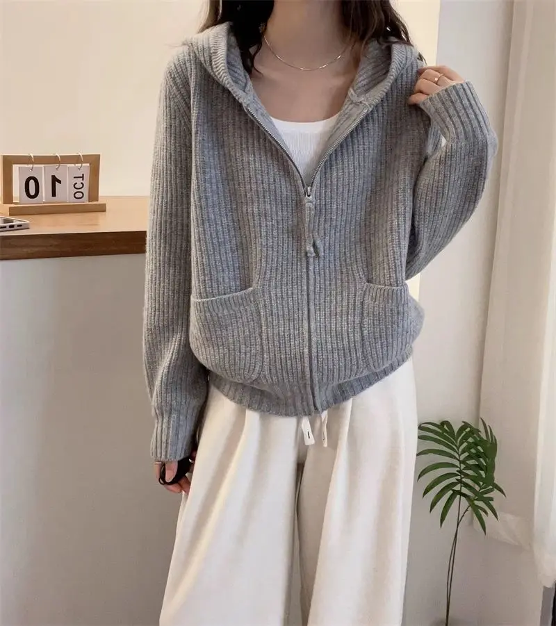 FRSEUCAG  Loose casual 100% wool knitted cardigan women\'s hooded sweater short long sleeved women\'s wool sweater hot selling