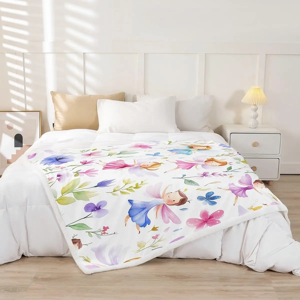 Fairy and Flower Pattern Blanket Soft Flannel Throw Kids Room Decor Magical Fantasy Theme Bedding for Girls Nursery