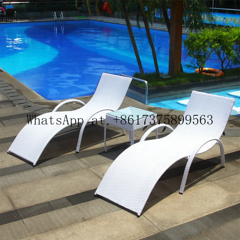 Moon Chair Practical Durable Portable Patio Garden Beach Pool Villa Sundeck Chair