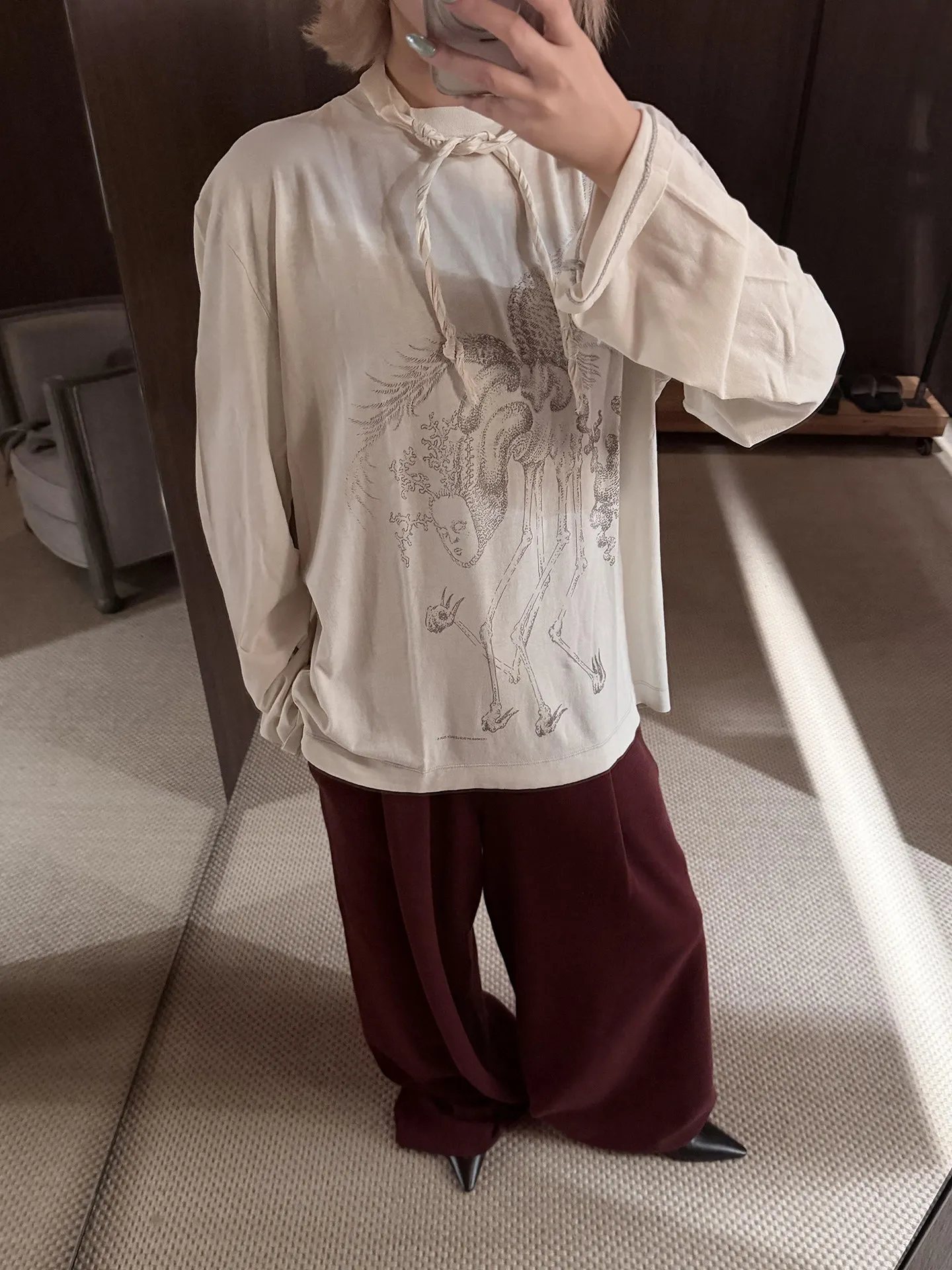 OL style BOX LONGSLEEVE hand-painted graffiti print long-sleeved hem split-neck T-shirt
