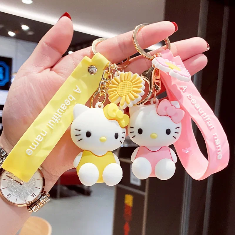 Hello Kitty Cinnamon Dog Anime Keychain Doll My Melody Key Chains Kuromi Small Pendant Sanrio Phone Bag Accessories Girls Gifts