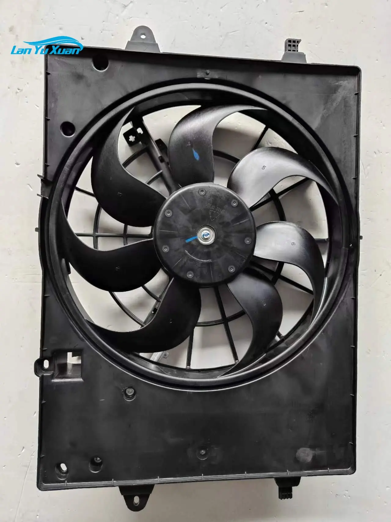 Oe A00097187 Auto-Onderdelen Nieuwe Energie Auto Elektronische Ventilator Assemblage Is Geschikt Voor Baic Zhida X3