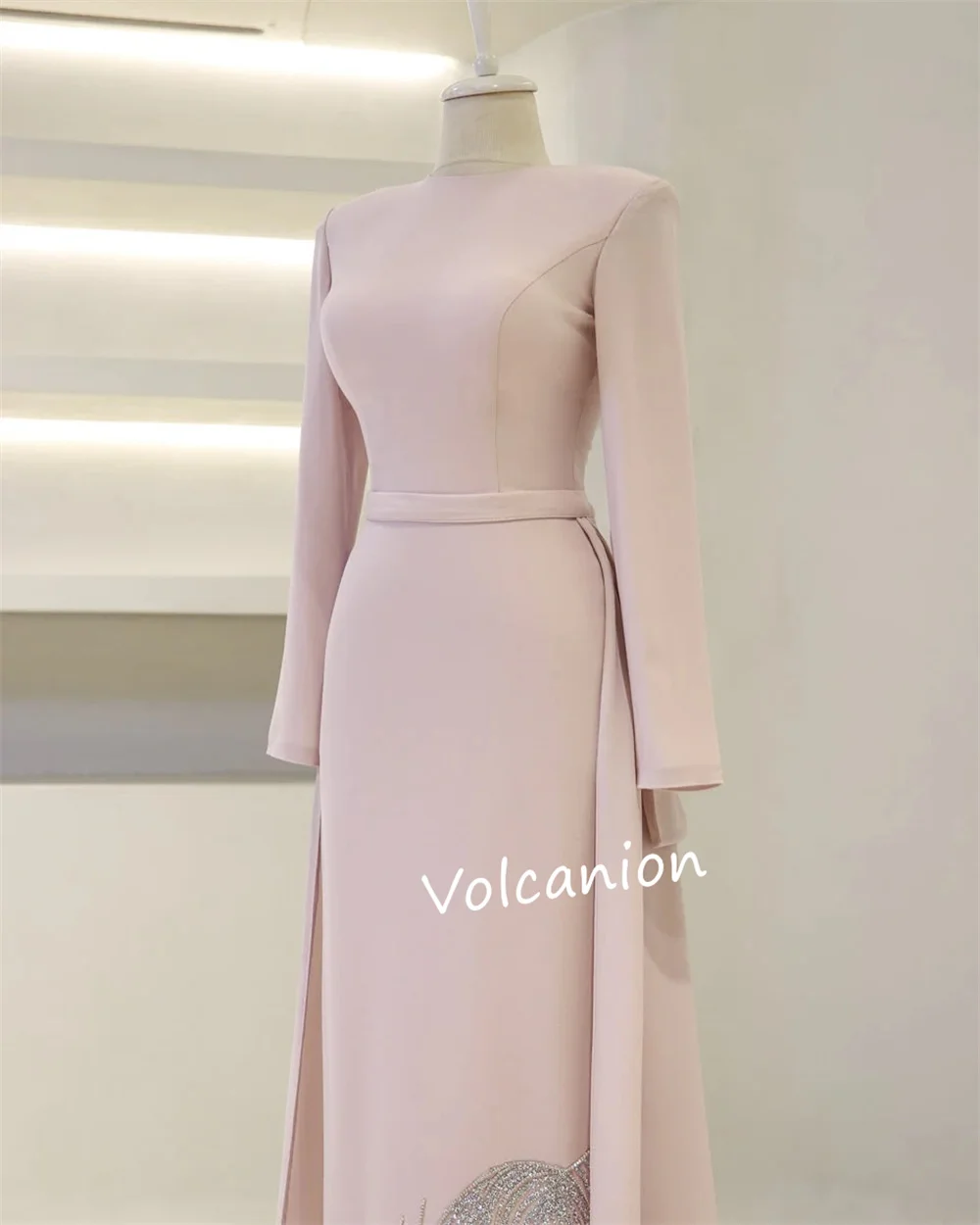 Abiti midi gioiello dritto con motivo paillettes in jersey personalizzato Occasioni su misura Eleganti semplici di alta qualità