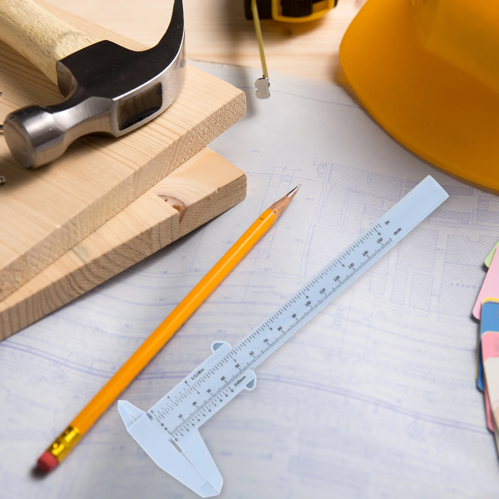 

4Pcs Plastic Caliper 150mm Non Digital Measuring Caliper Tool Portable Lightweight Accurate Measurement Measuring Calipers