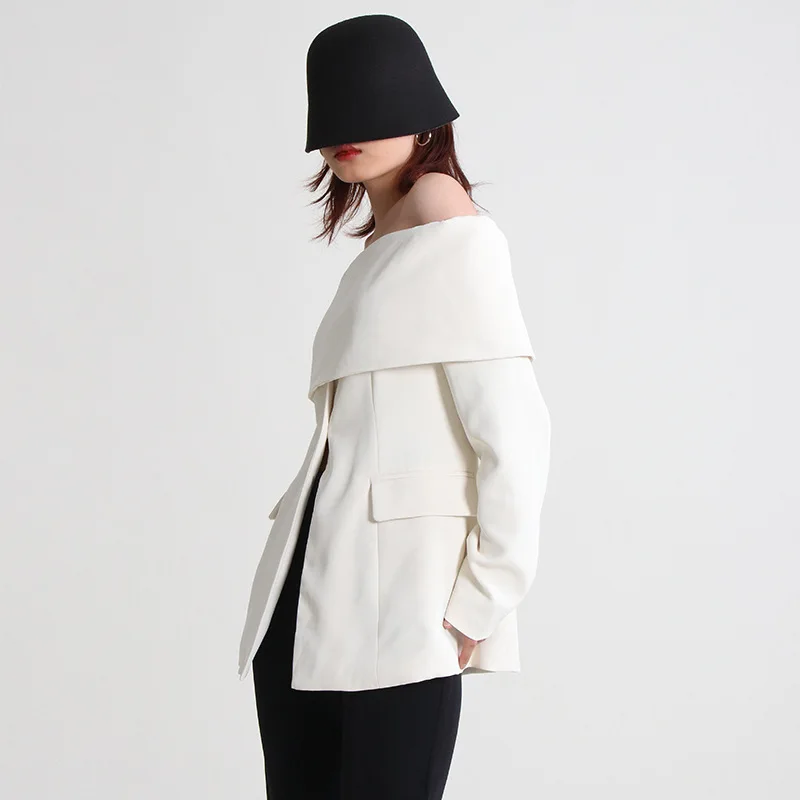 Chaqueta con cuello oblicuo para mujer, abrigo minimalista de manga larga con hombros descubiertos, ropa nueva de primavera y verano, 2024